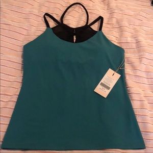 Athletic top from Fabletics-Demi Lovato